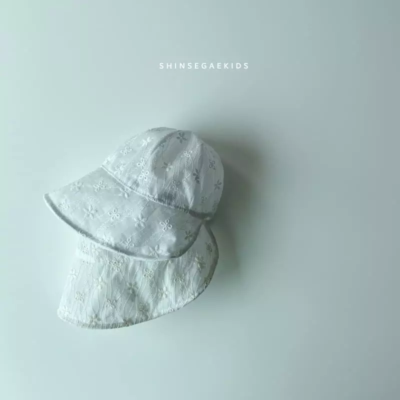 Shinseage Kids - Korean Baby Fashion - #babylifestyle - Small Flower Bonnet