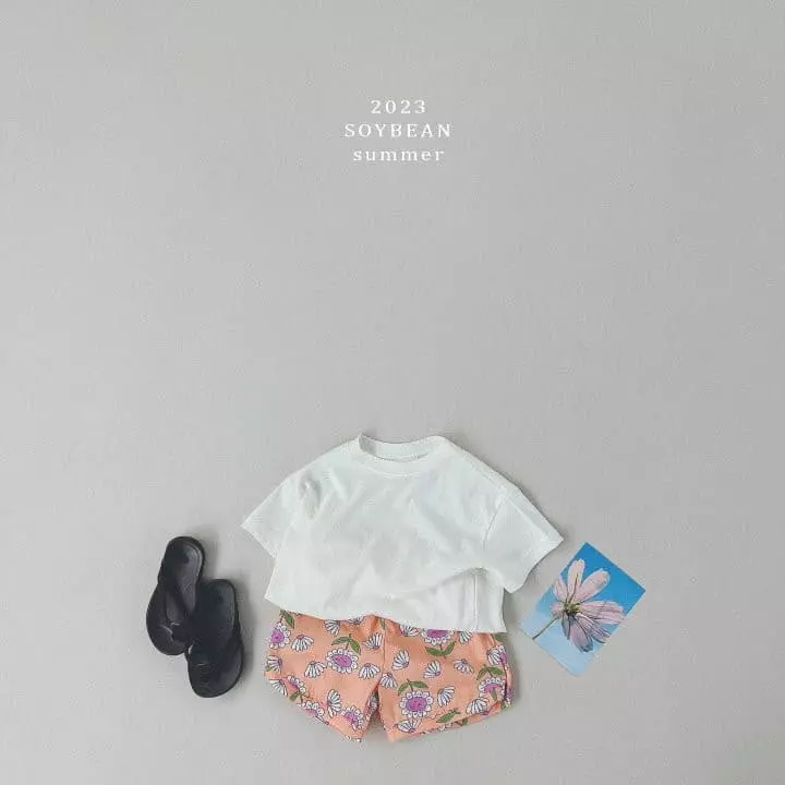 Soybean - Korean Children Fashion - #kidzfashiontrend - Piping Flower Shorts - 2