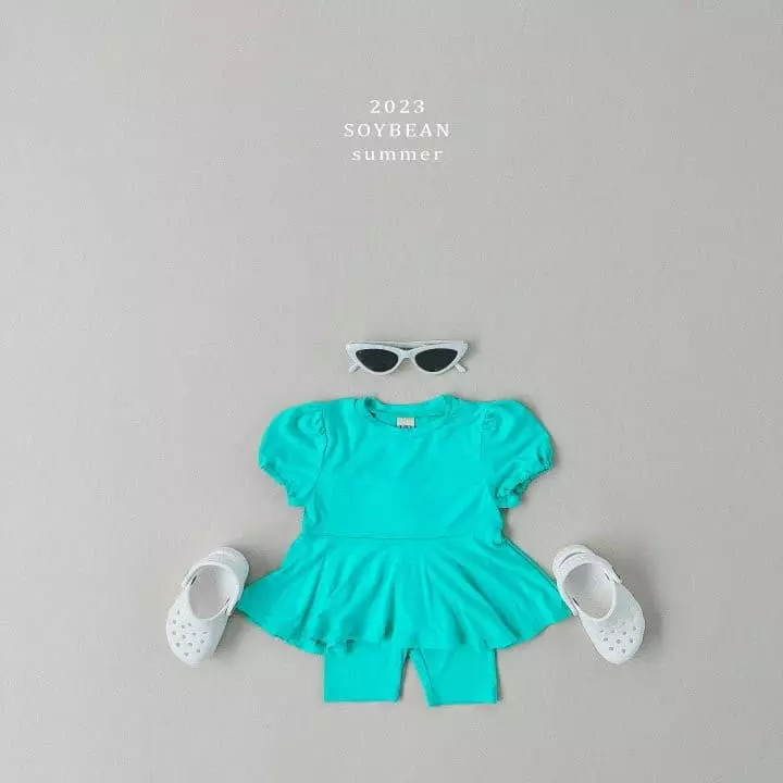 Soybean - Korean Children Fashion - #prettylittlegirls - Princess Refrigerator Top Bottom Set