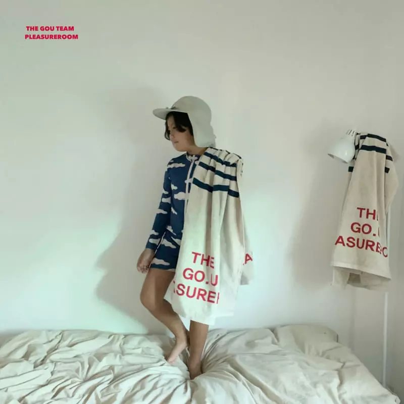 go;u - Korean Children Fashion - #littlefashionista - Gou Beach Towel - 8