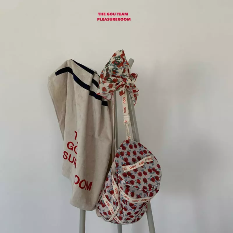 go;u - Korean Children Fashion - #todddlerfashion - Gou Beach Towel - 12