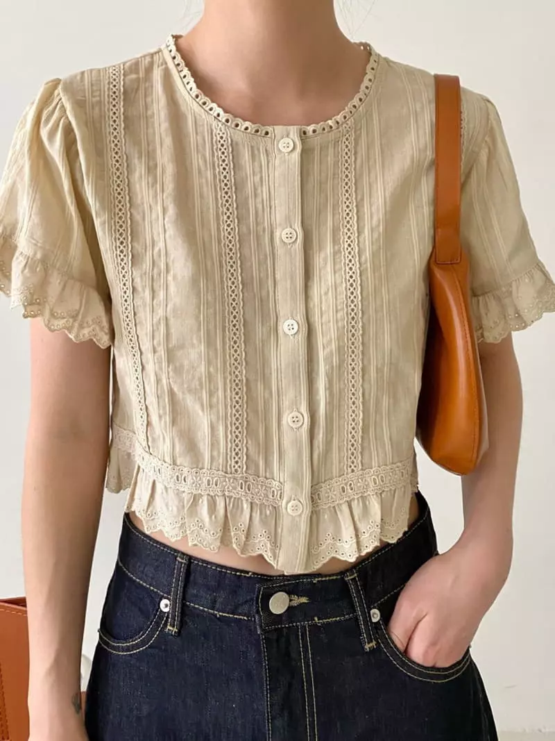 3.Another - Korean Women Fashion - #vintagekidsstyle - Crop Lace Bloue - 4