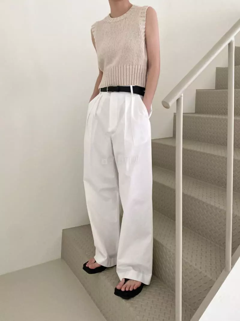 3.Another - Korean Women Fashion - #romanticstyle - Bookle Vest - 3