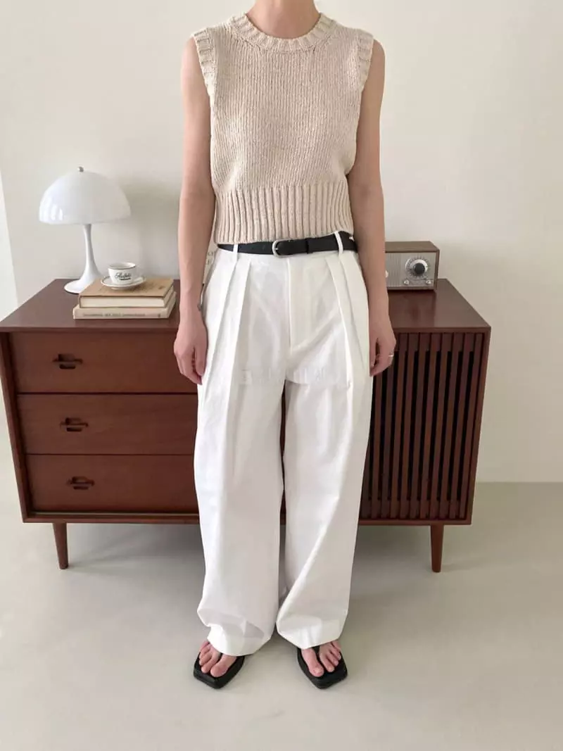 3.Another - Korean Women Fashion - #thatsdarling - Bookle Vest - 5