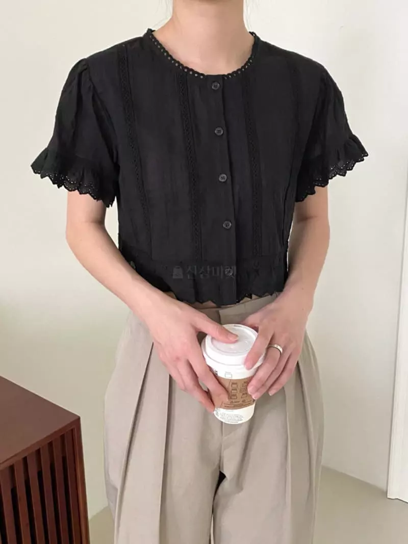 3.Another - Korean Women Fashion - #thelittlethings - Crop Lace Bloue - 9