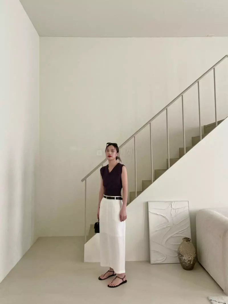 3.Another - Korean Women Fashion - #thelittlethings - V Knit Tee - 7