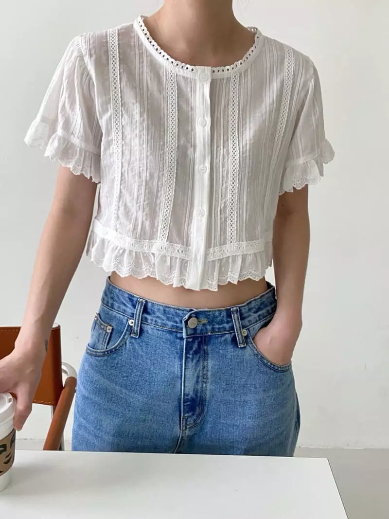 3.Another - Korean Women Fashion - #vintagekidsstyle - Crop Lace Bloue - 3