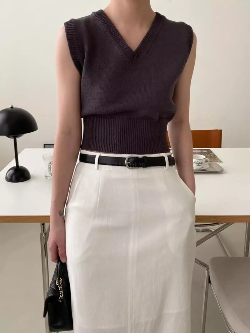 3.Another - Korean Women Fashion - #vintagekidsstyle - V Knit Tee