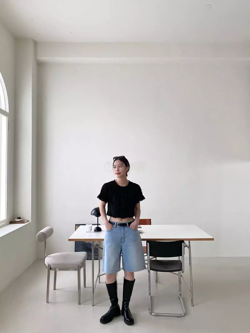 3.Another - Korean Women Fashion - #womensfashion - Denim Shorts - 5