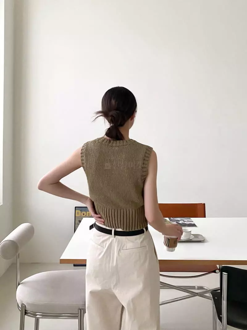 3.Another - Korean Women Fashion - #womensfashion - Bookle Vest - 8