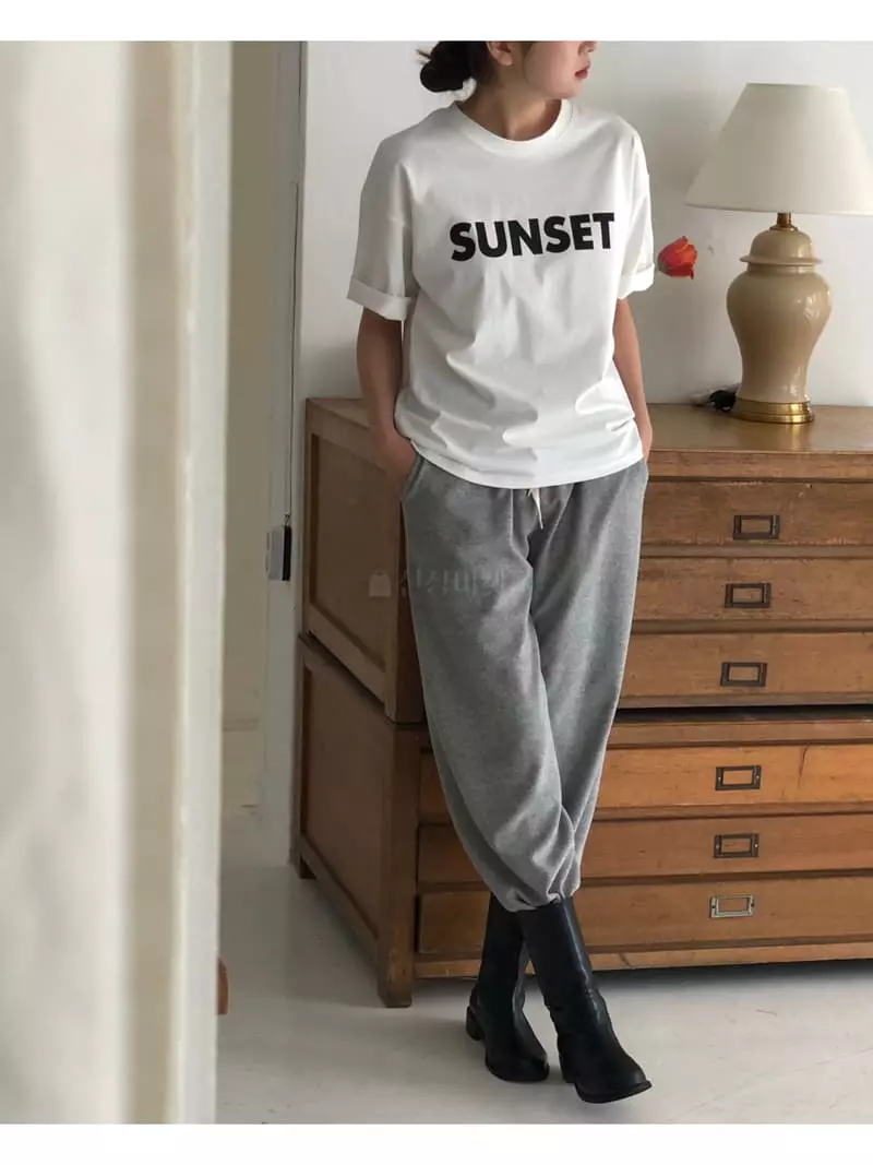 A Want - Korean Women Fashion - #momslook - Sunset Tee - 4