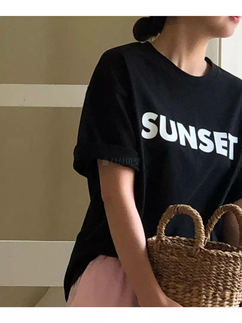 A Want - Korean Women Fashion - #momslook - Sunset Tee - 5