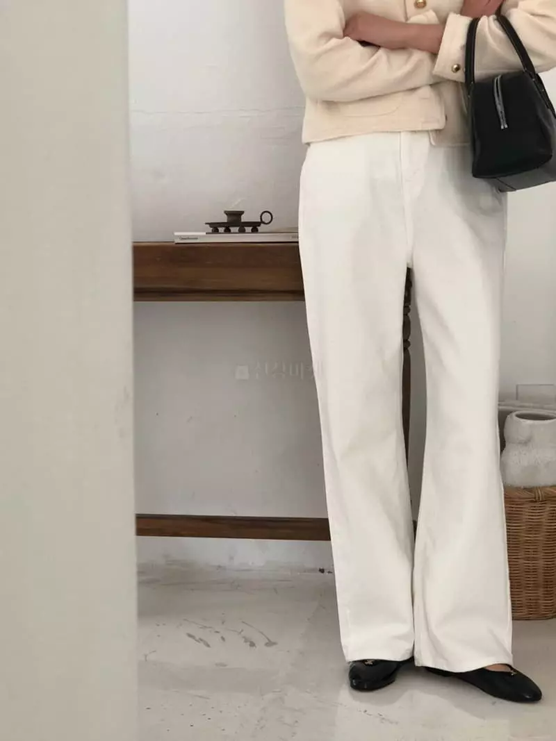 A Want - Korean Women Fashion - #romanticstyle - Grow Jeans - 7