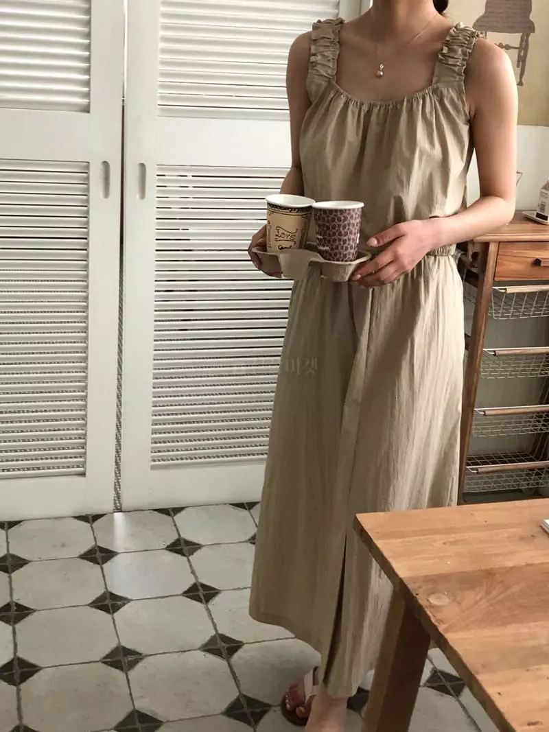 A Want - Korean Women Fashion - #vintageinspired - Coming Sleeveless - 12