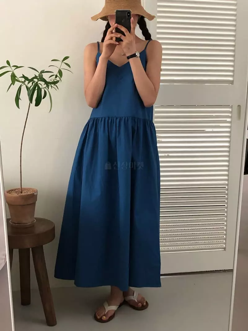 A Want - Korean Women Fashion - #womensfashion - Peace Sleeveless One-piece - 7