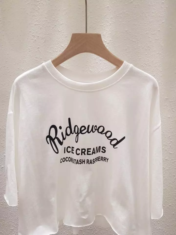 Another Plan - Korean Women Fashion - #restrostyle - Wood Paint Crop Tee - 2