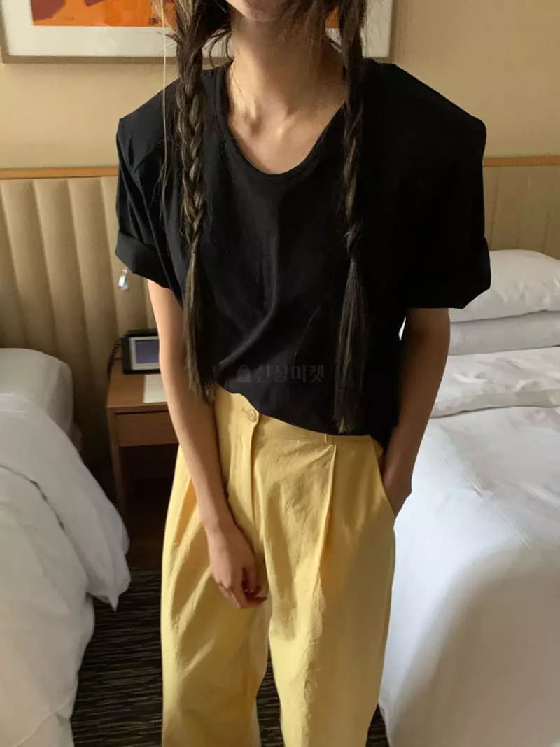As Thought - Korean Women Fashion - #momslook - Pad Crop Tee - 6