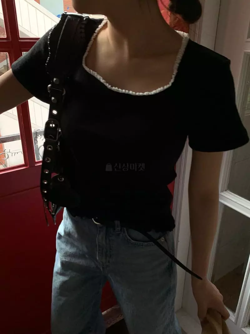 As Thought - Korean Women Fashion - #momslook - Square Tee - 3