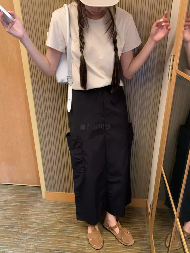 As Thought - Korean Women Fashion - #momslook - Dona SHIrring Pocket Skirt - 8