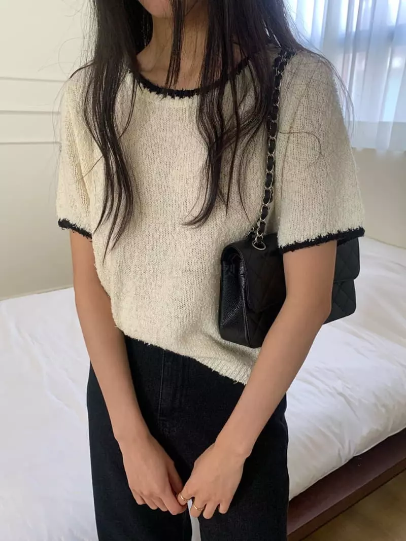 As Thought - Korean Women Fashion - #vintageinspired - Peach Color Knit Tee - 2