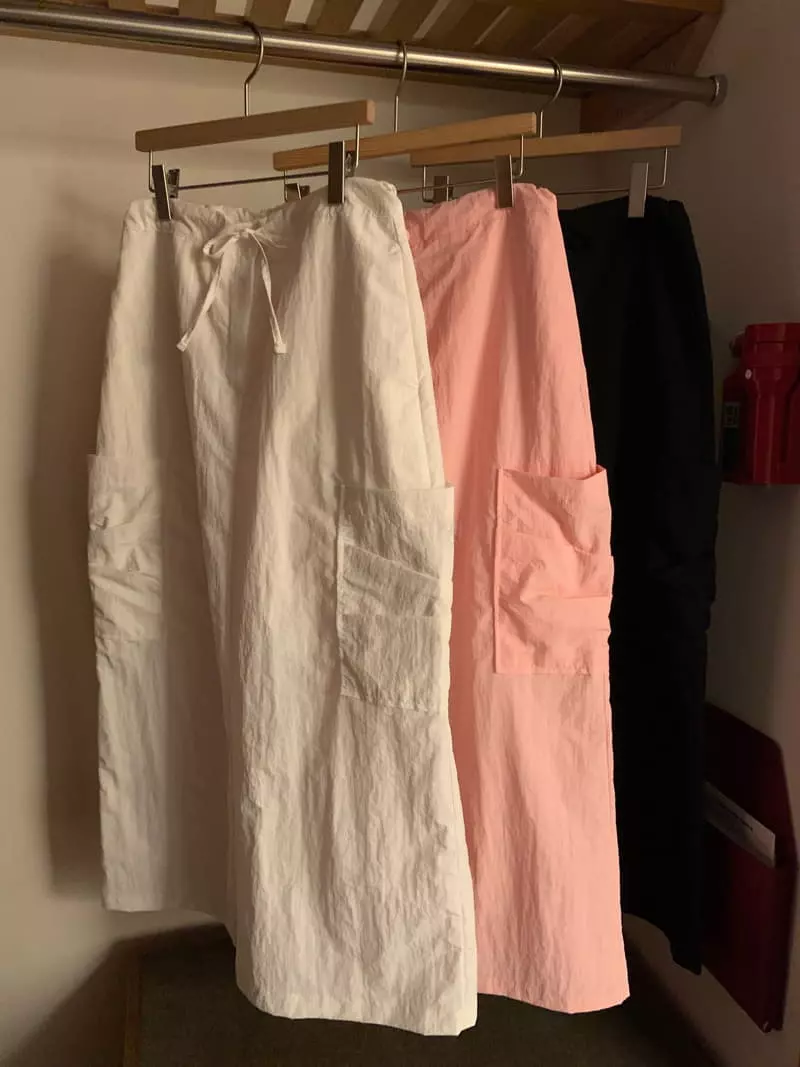 As Thought - Korean Women Fashion - #womensfashion - Dona SHIrring Pocket Skirt - 10