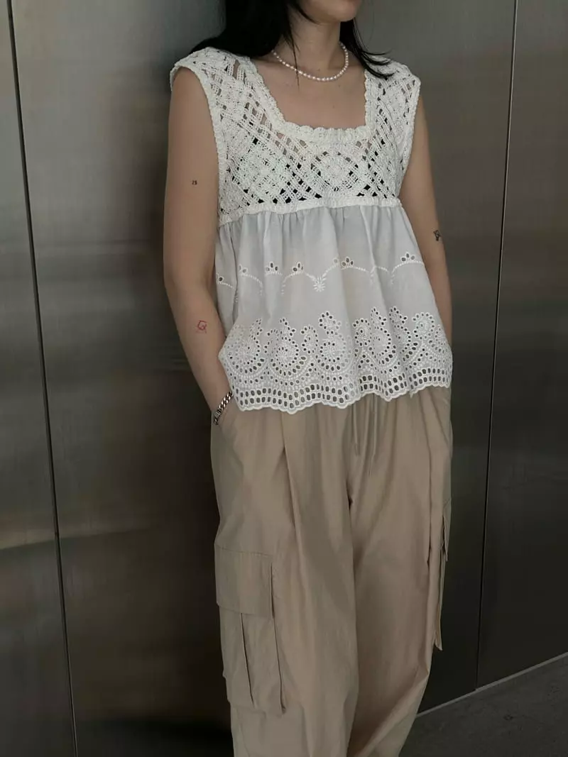 Buckle - Korean Women Fashion - #momslook - Cream Lace Sleeveless - 2