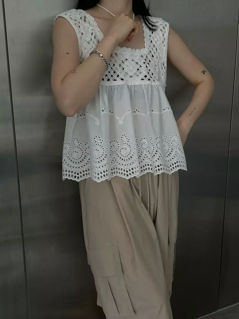 Buckle - Korean Women Fashion - #womensfashion - Cream Lace Sleeveless - 5