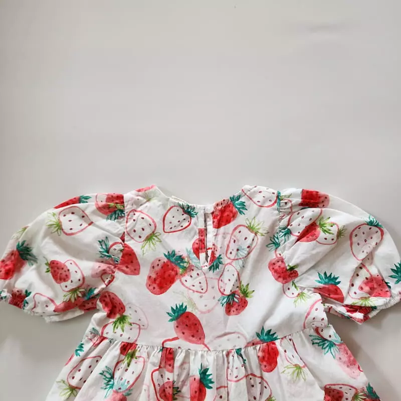 Ccomabee - Korean Children Fashion - #Kfashion4kids - Strawberry One-piece - 6