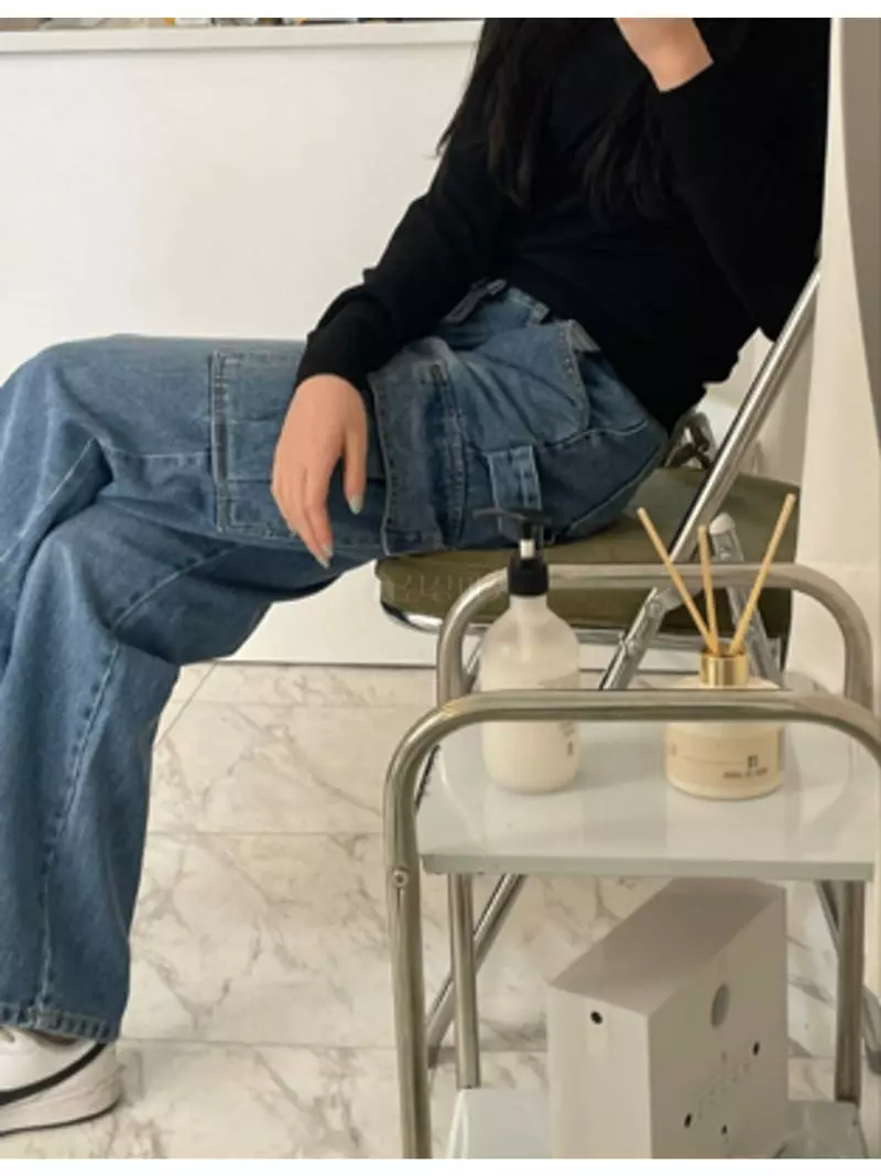 Credito - Korean Women Fashion - #momslook - Cargo Jeans - 3