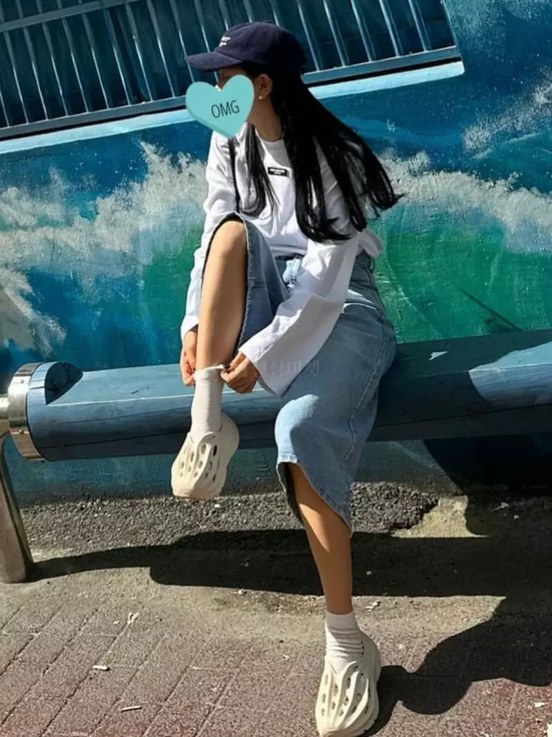 Credito - Korean Women Fashion - #vintageinspired - Bumuda Jeans - 3