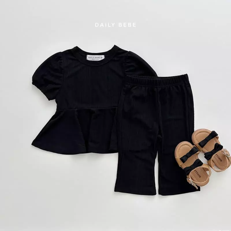 Daily Bebe - Korean Children Fashion - #Kfashion4kids - Hole Pleats Top Bottom Set - 11