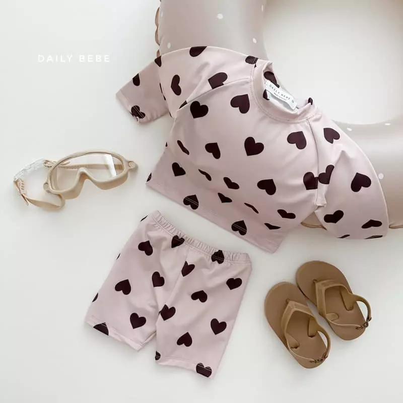 Daily Bebe - Korean Children Fashion - #prettylittlegirls - Hear Rashguard