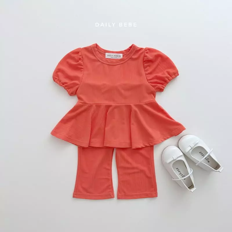 Daily Bebe - Korean Children Fashion - #prettylittlegirls - Hole Pleats Top Bottom Set