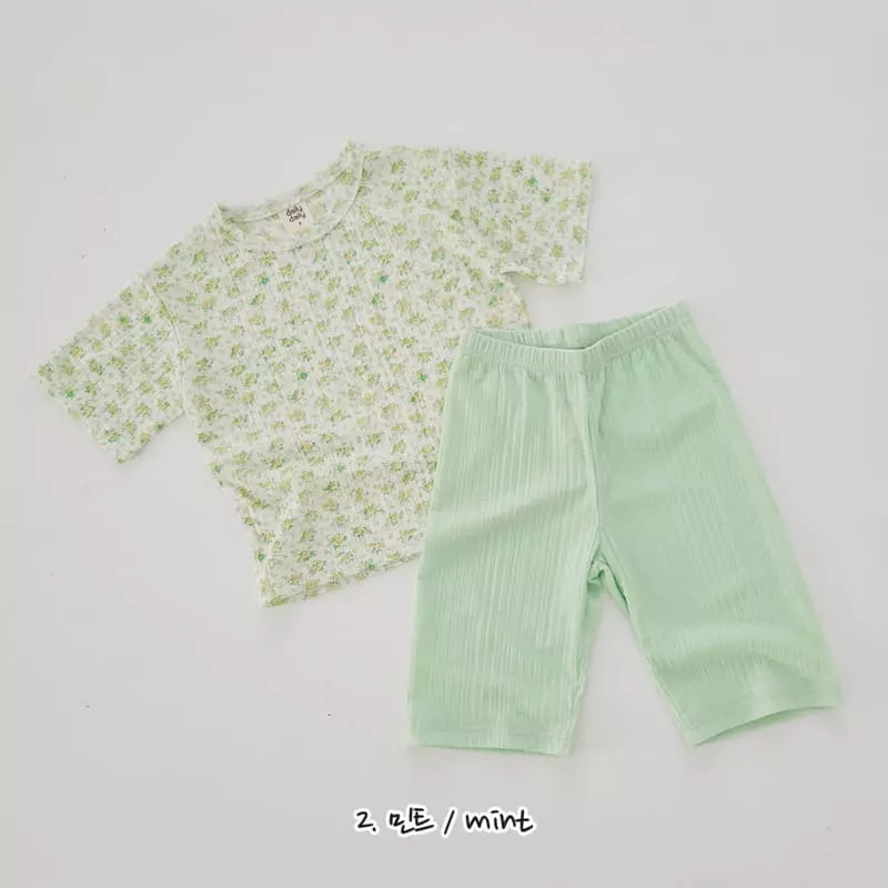 Daily Daily - Korean Children Fashion - #minifashionista - Flower Pleats Top Bottom Set - 4