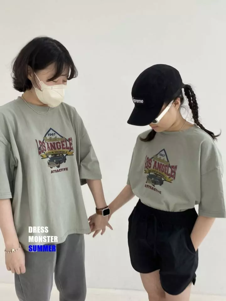 Dress Monster - Korean Women Fashion - #womensfashion - Vintage Car Tee Mom - 7