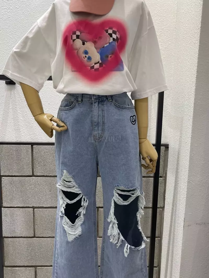 Eve - Korean Women Fashion - #momslook - Paint Bear Tee