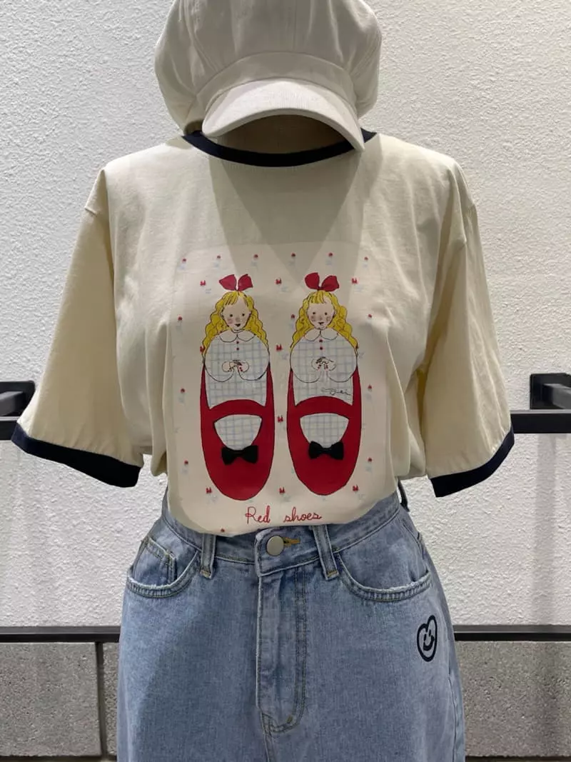 Eve - Korean Women Fashion - #vintagekidsstyle - Shoes Girl Tee - 3
