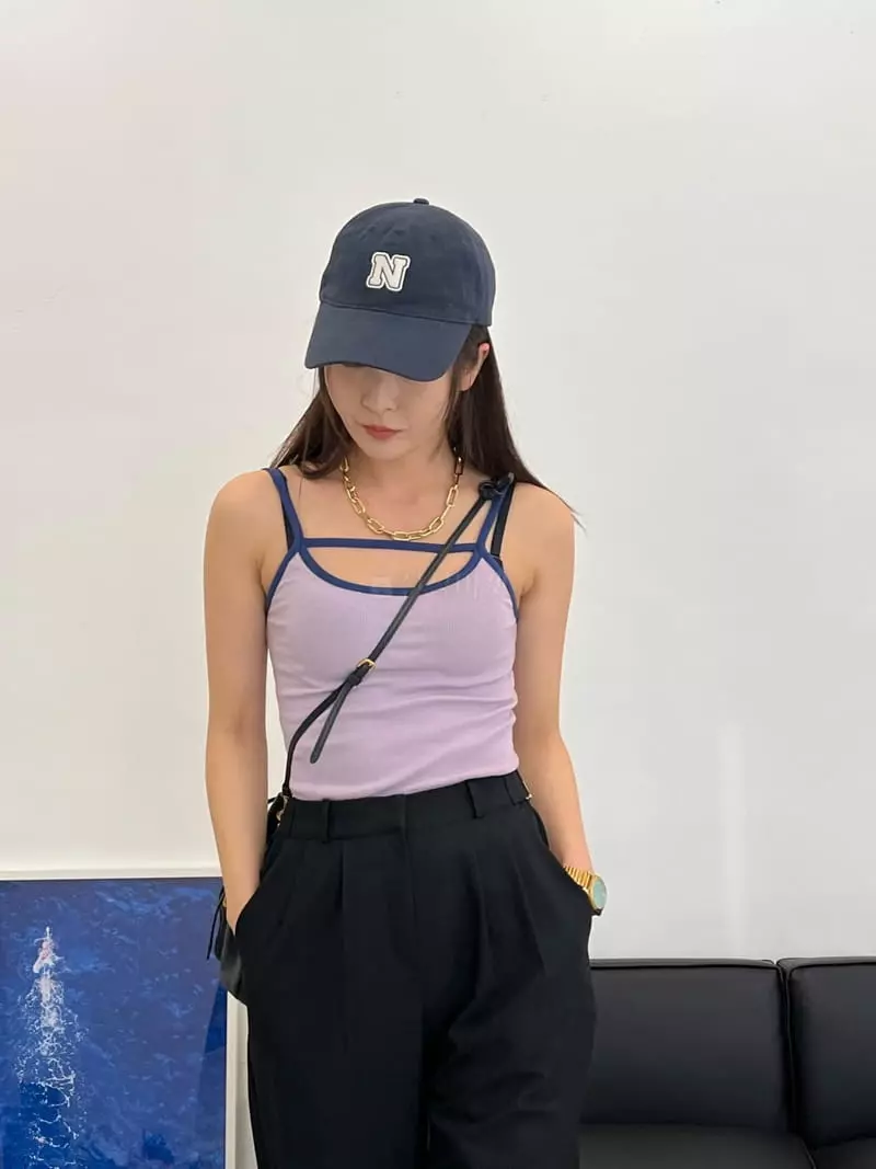 Flipar - Korean Women Fashion - #momslook - Holic Sleeveless - 8