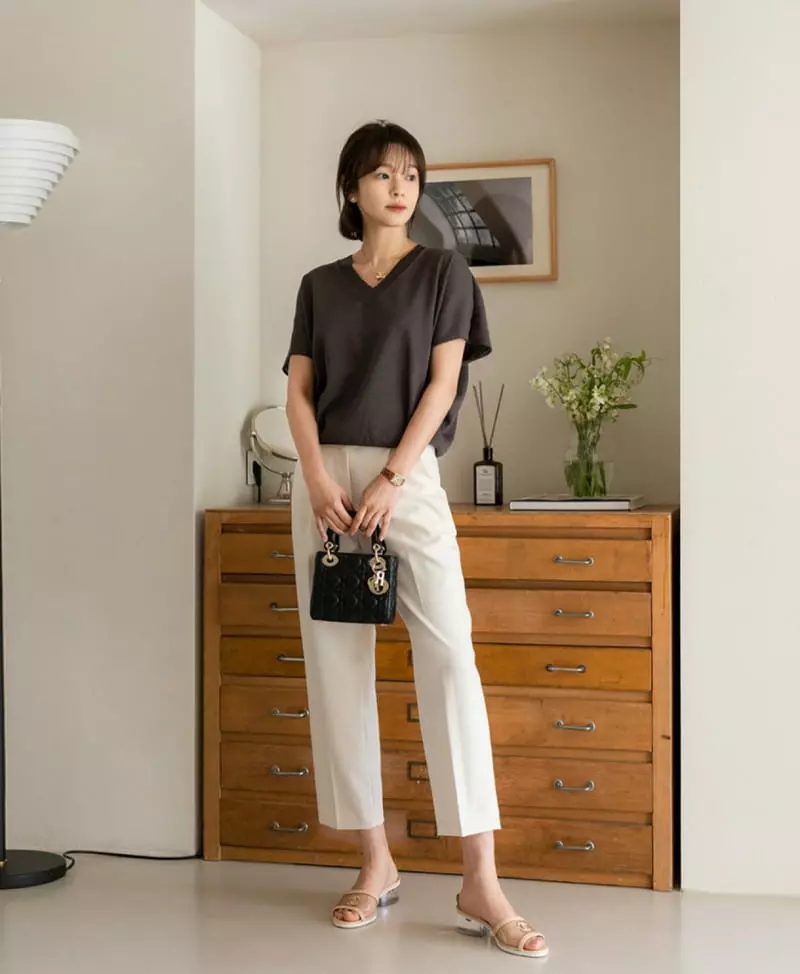 Floaty - Korean Women Fashion - #womensfashion - Linen Alie V Neck Loose Fit Knit Tee - 9