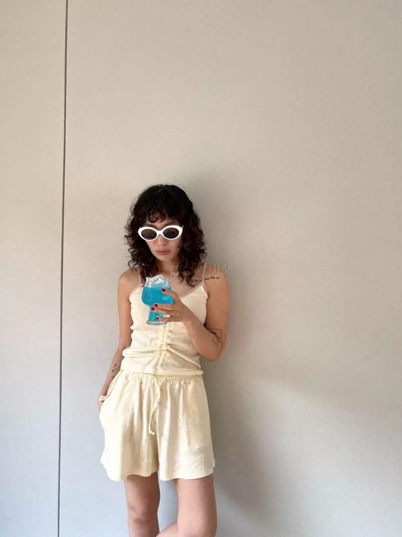 Fric - Korean Women Fashion - #momslook - Heart PUnching Sleeveless - 7