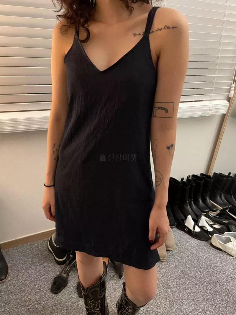 Fric - Korean Women Fashion - #womensfashion - Clay One-piece - 4