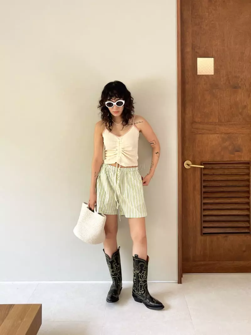 Fric - Korean Women Fashion - #momslook - Jim Stripes Shorts - 2