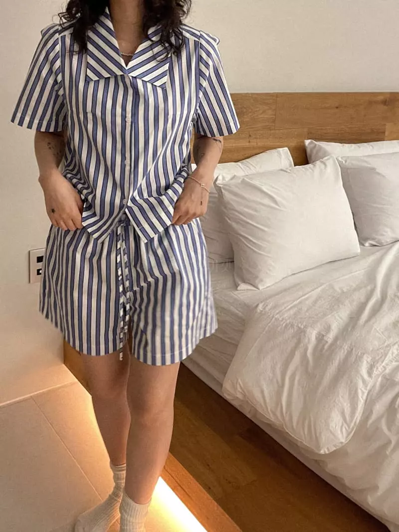 Fric - Korean Women Fashion - #momslook - Jim Stripes Shirt - 2