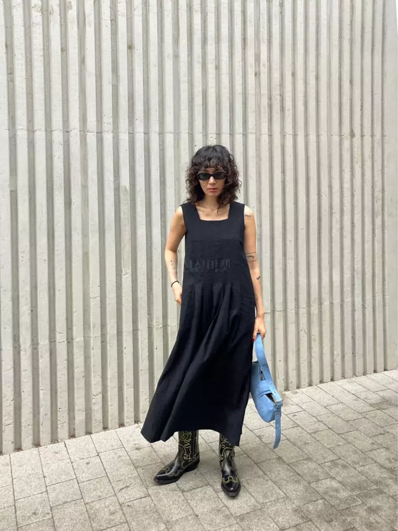 Fric - Korean Women Fashion - #momslook - Square One-piece - 3