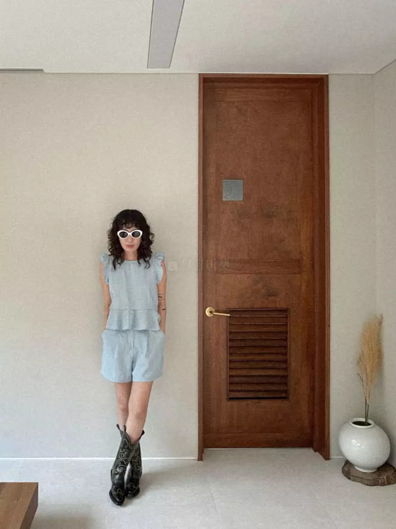 Fric - Korean Women Fashion - #momslook - Menny Frill Blouse