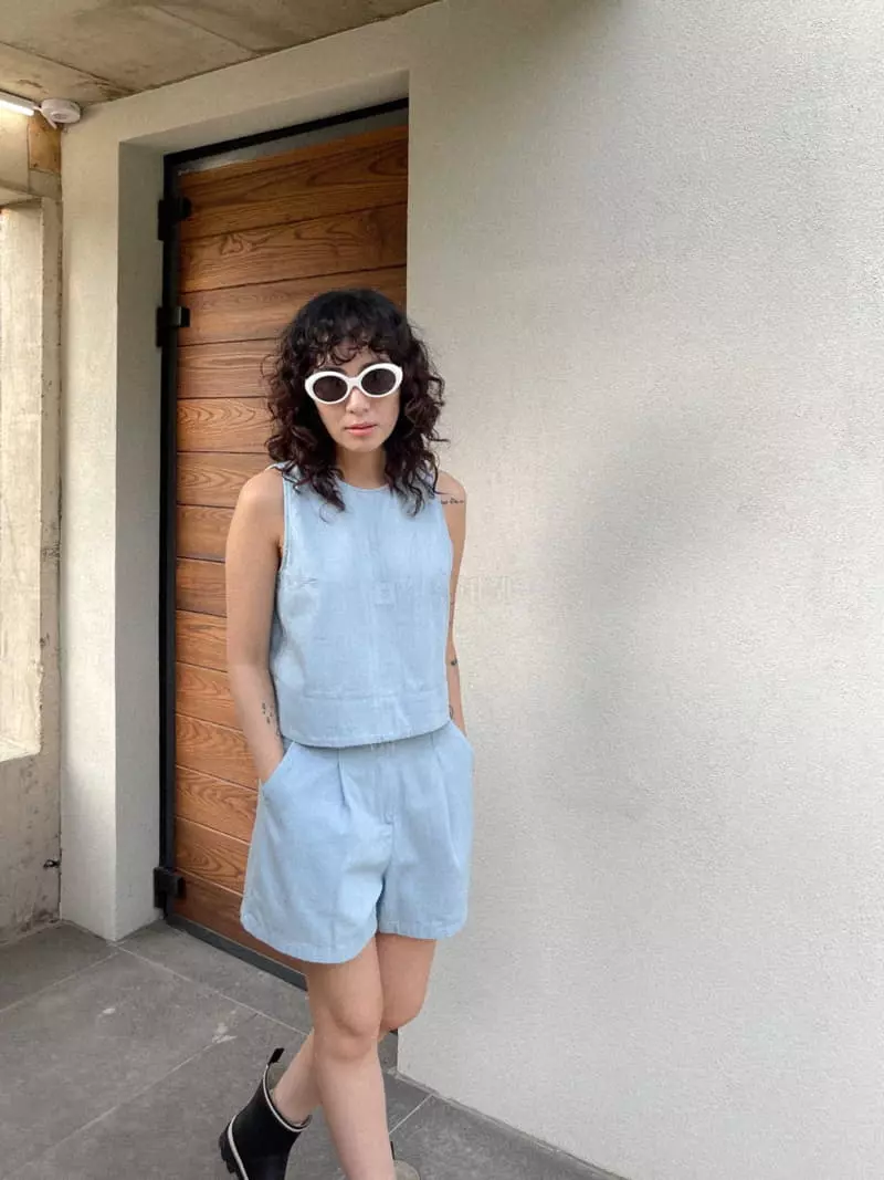 Fric - Korean Women Fashion - #momslook - Menny Shorts - 2