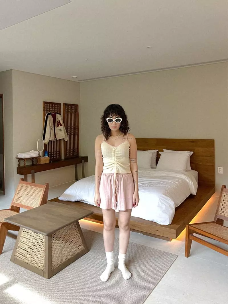 Fric - Korean Women Fashion - #thelittlethings - Heart Punching Shorts
