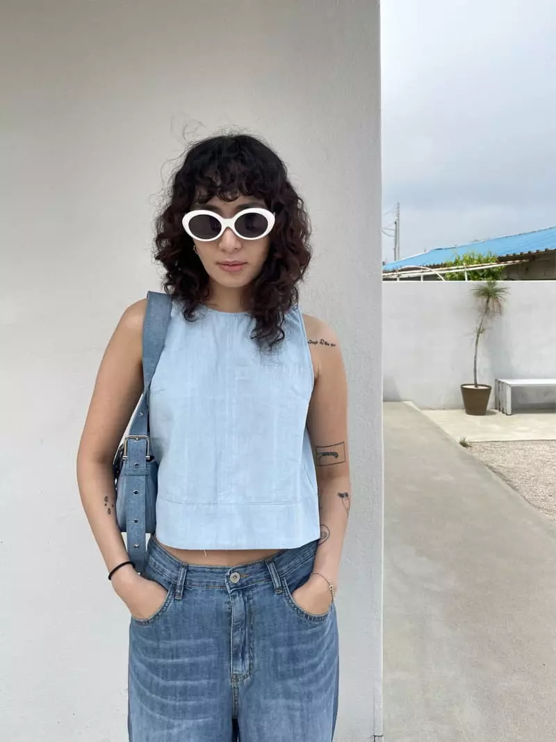 Fric - Korean Women Fashion - #vintageinspired - Mennt Sleeveless Top - 5