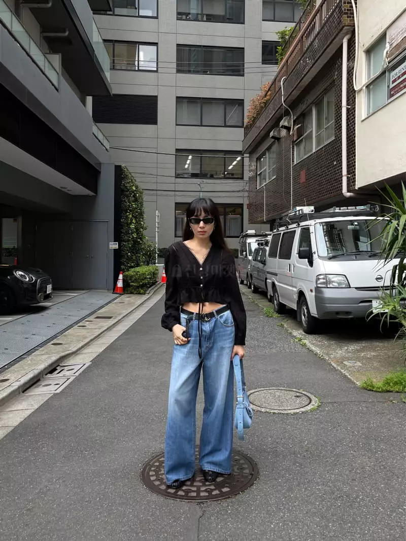 Fric - Korean Women Fashion - #vintagekidsstyle - Daisy Blouse - 3