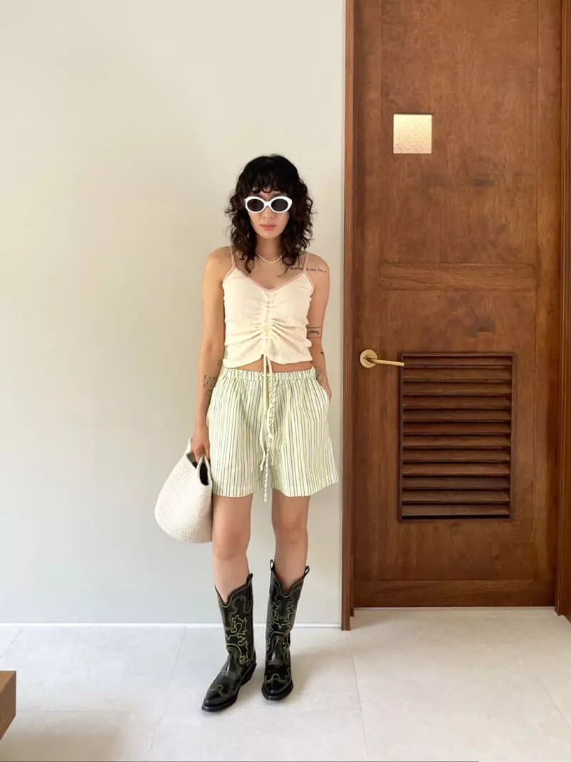 Fric - Korean Women Fashion - #womensfashion - Jim Stripes Shorts